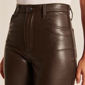 Abercrombie & Fitch Curve Love Leather 90s Straight Pant Dark Brown